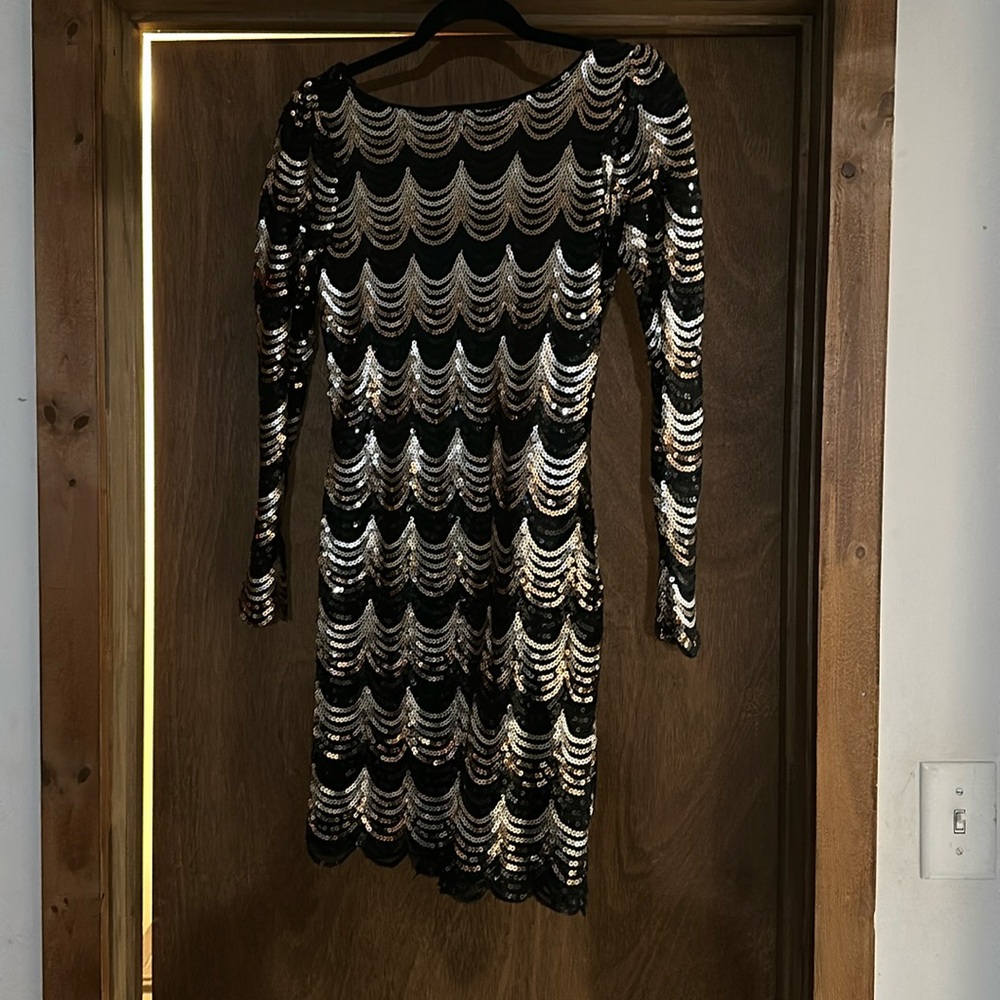 Charlotte Russe Longsleeve Sequin Dress Size:Xs